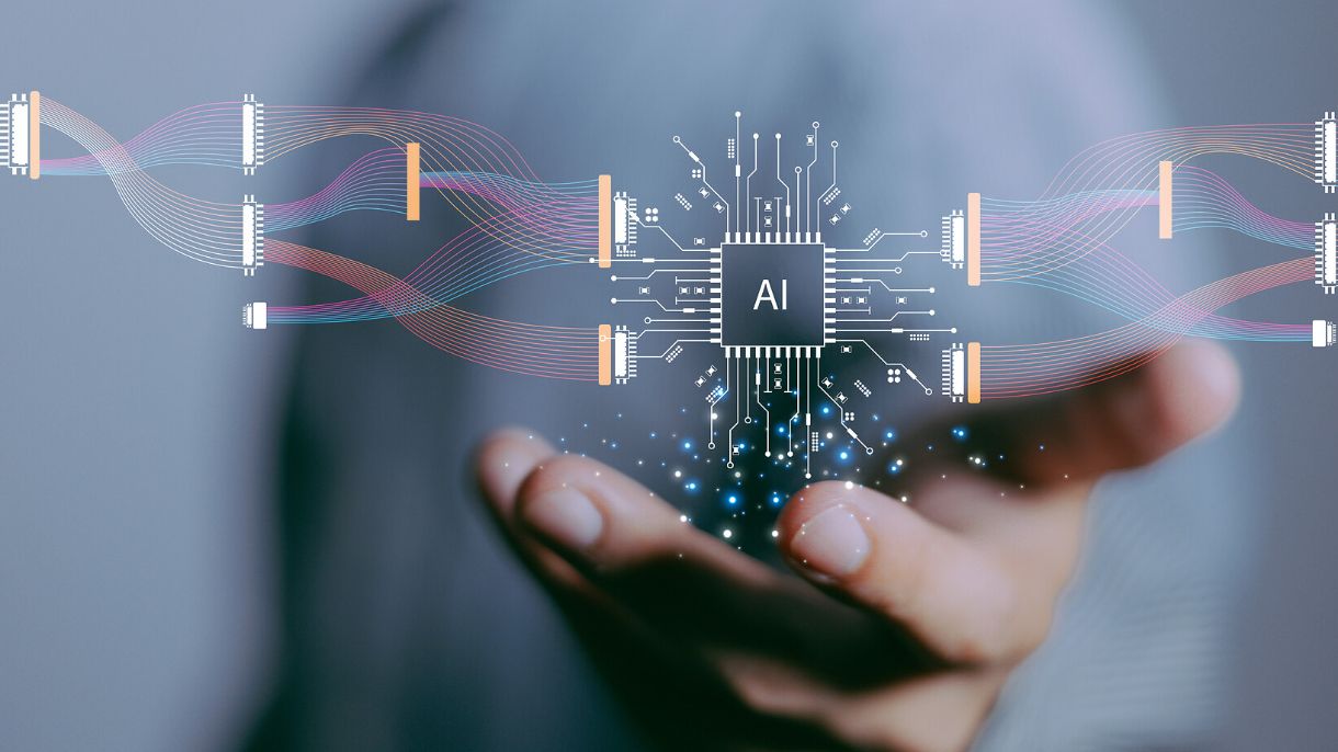 Eine offene Hand und ein Hologramm