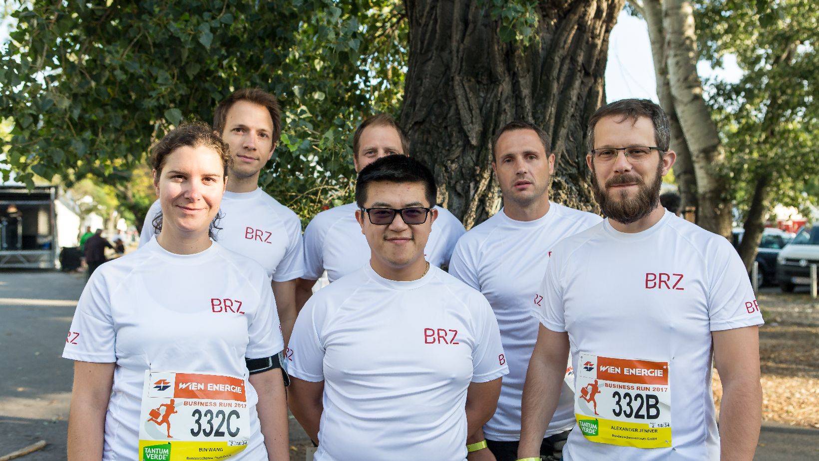 Gruppenfoto von sechs BRZ-Läufern und -Läuferinnen
