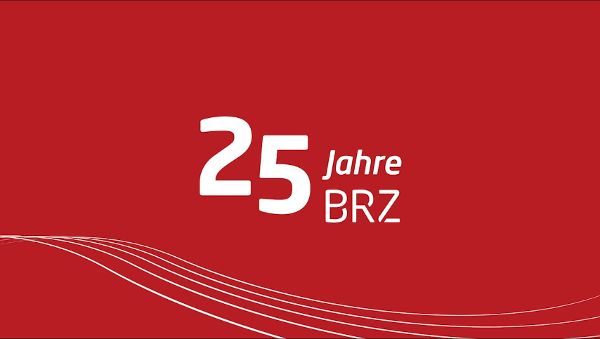 BRZ-Geschäftsführer Christine Sumper-Billinger, Roland Ledinger und Moderatorin Daniela Feuersinger im BRZ-Studio